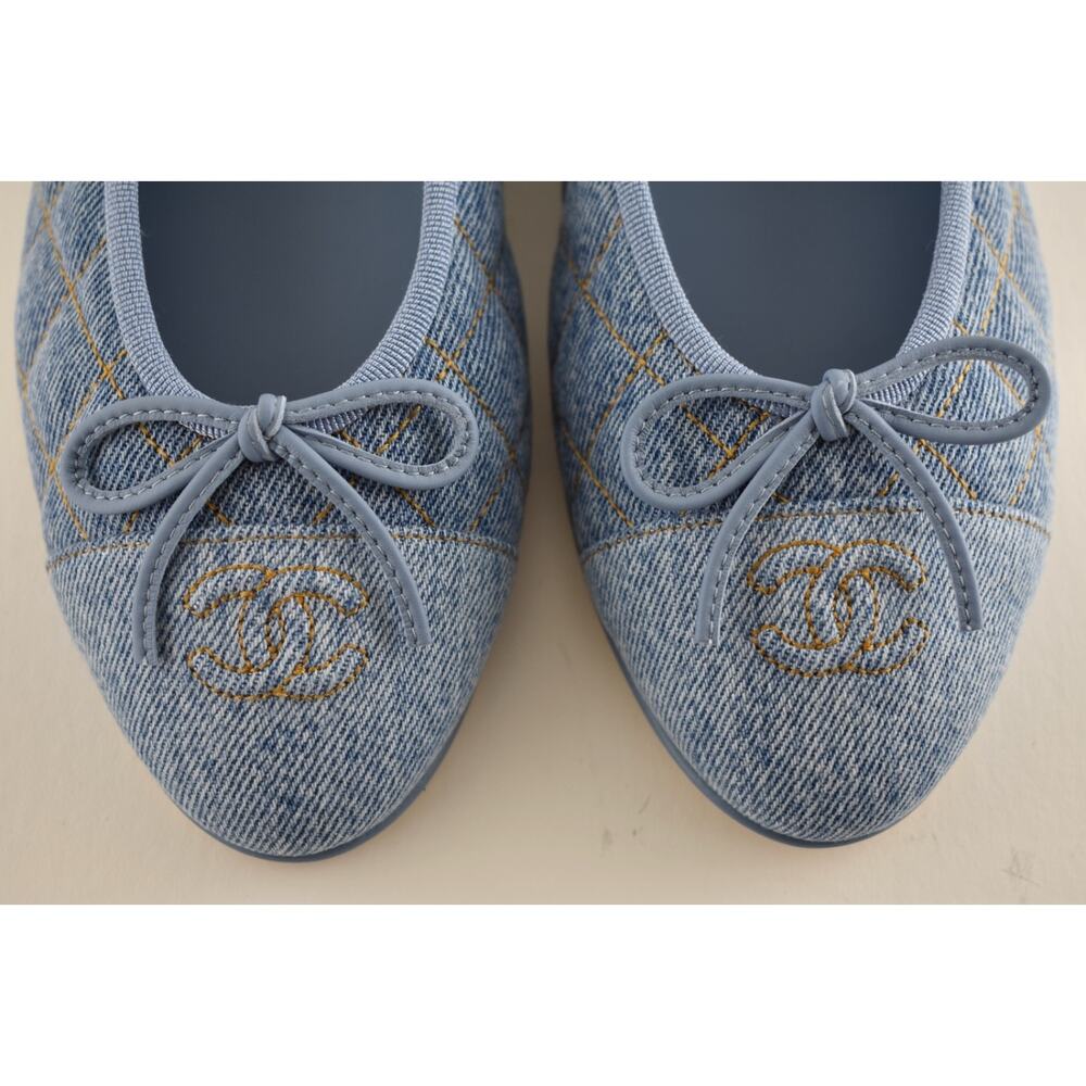 Chanel 26B Light Blue Denim Quilted CC Logo Bow Tie Ballet Ballerina Flat 38 - Picture 10 of 16